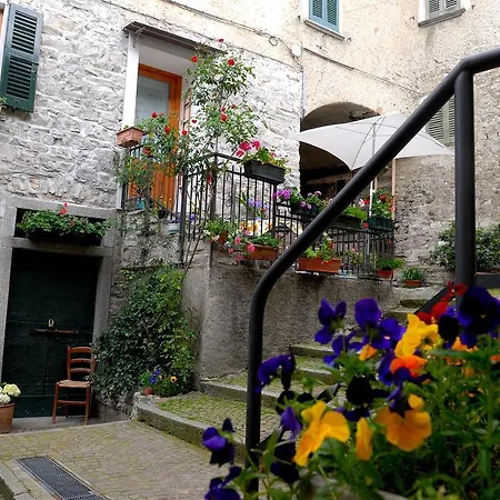 Bed & Breakfast La Ca Noeva Perledo